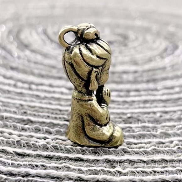 Pure Brass Mini Avalokitesvara Pendant - Picture 1 of 6